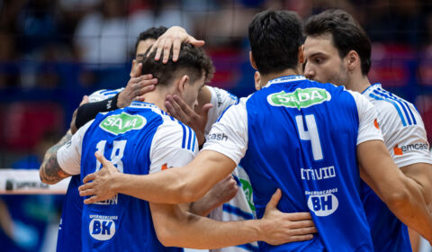 Vôlei: Cruzeiro se recupera de baques e bate Guarulhos sem sustos na Superliga