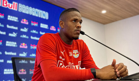 Zagueiro do Bragantino leva pena pesada por fala machista contra árbitra