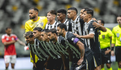 Zagueiro sofre lesão e desfalca Atlético para duelo com Vitória