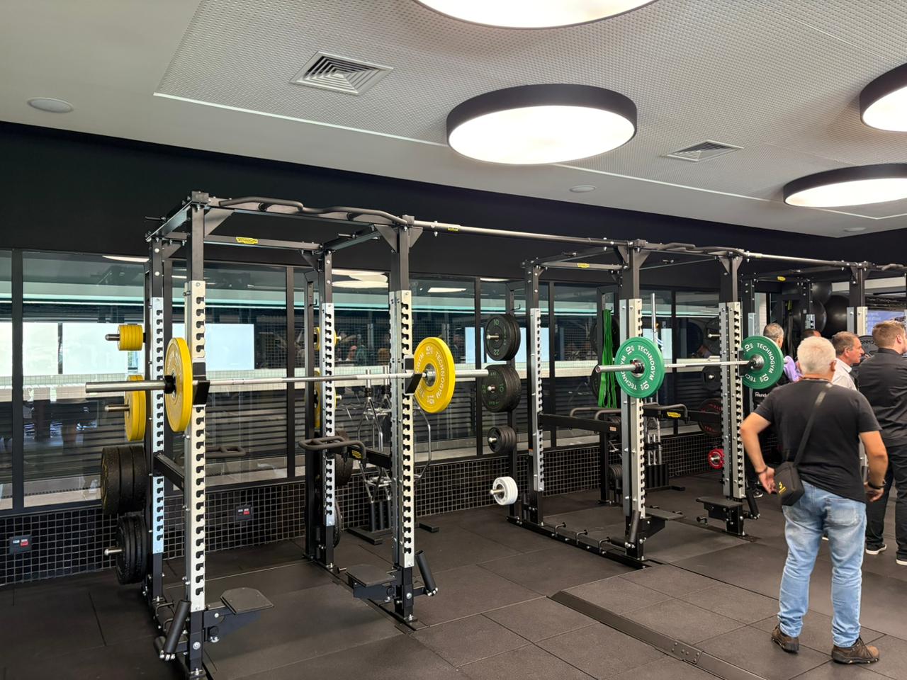 Equipamentos da academia do Atlético