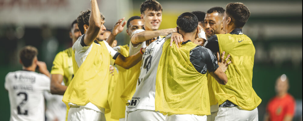 Antes desacreditado, meia se isola na vice-artilharia do Atlético em 2026