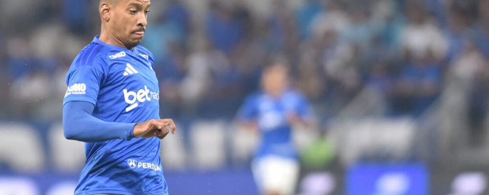 Artur Jorge sugere alternativas para Cruzeiro sem Matheus Pereira