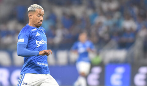 Artur Jorge sugere alternativas para Cruzeiro sem Matheus Pereira