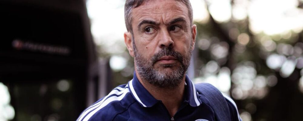 Artur Jorge avalia impacto do gramado no desempenho do Cruzeiro: ‘Era impossível ser brilhante’