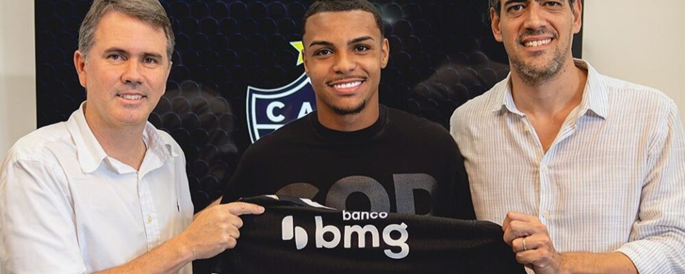 Atlético anuncia renovação com joia da base até 2030