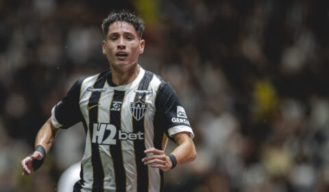 Atlético quita dívida milionária por Iván Román e se livra do risco de transfer ban