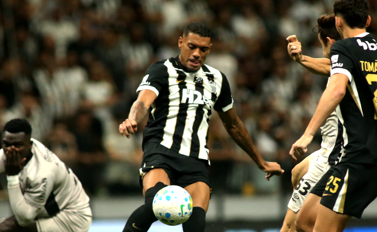 Atlético toma decisão sobre Ruan Tressoldi, emprestado pelo Sassuolo