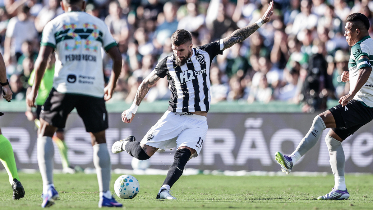 Atlético: ‘Sequência maravilhosa para quem não gosta do Lyanco’, brinca jornalista