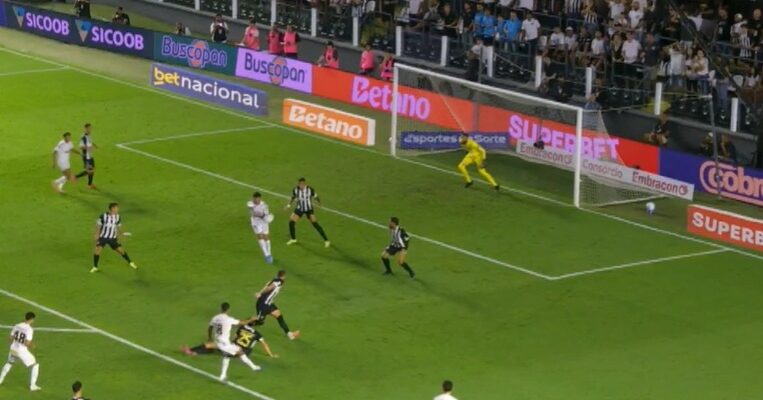 CBF divulga áudio do VAR no gol anulado de Gabigol em Santos x Atlético