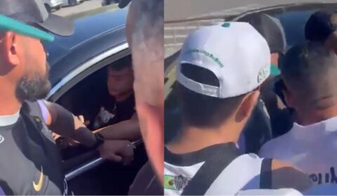 Clima tenso no Atlético: organizada faz cobranças com tom ameaçador no CT