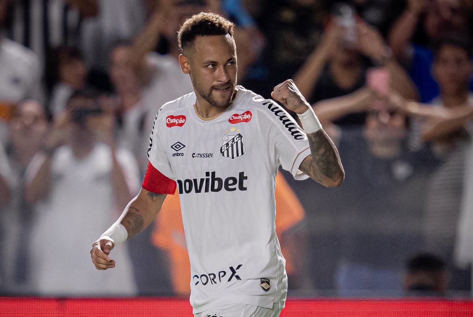 Clube do exterior inicia conversas para contratar Neymar, diz jornal