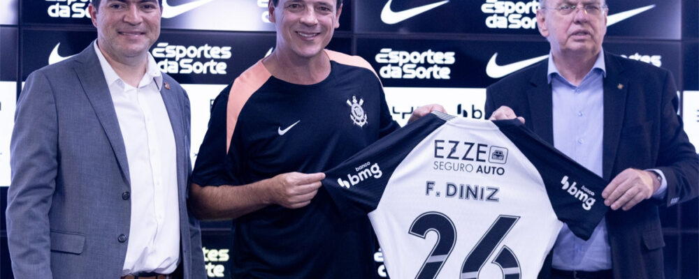 Corinthians: Diniz sonha com Libertadores e quer ajudar a recuperar jogador