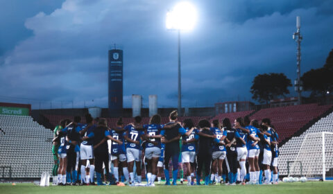 Cruzeiro adia, mas não tira do radar sonho da casa própria para o futebol feminino