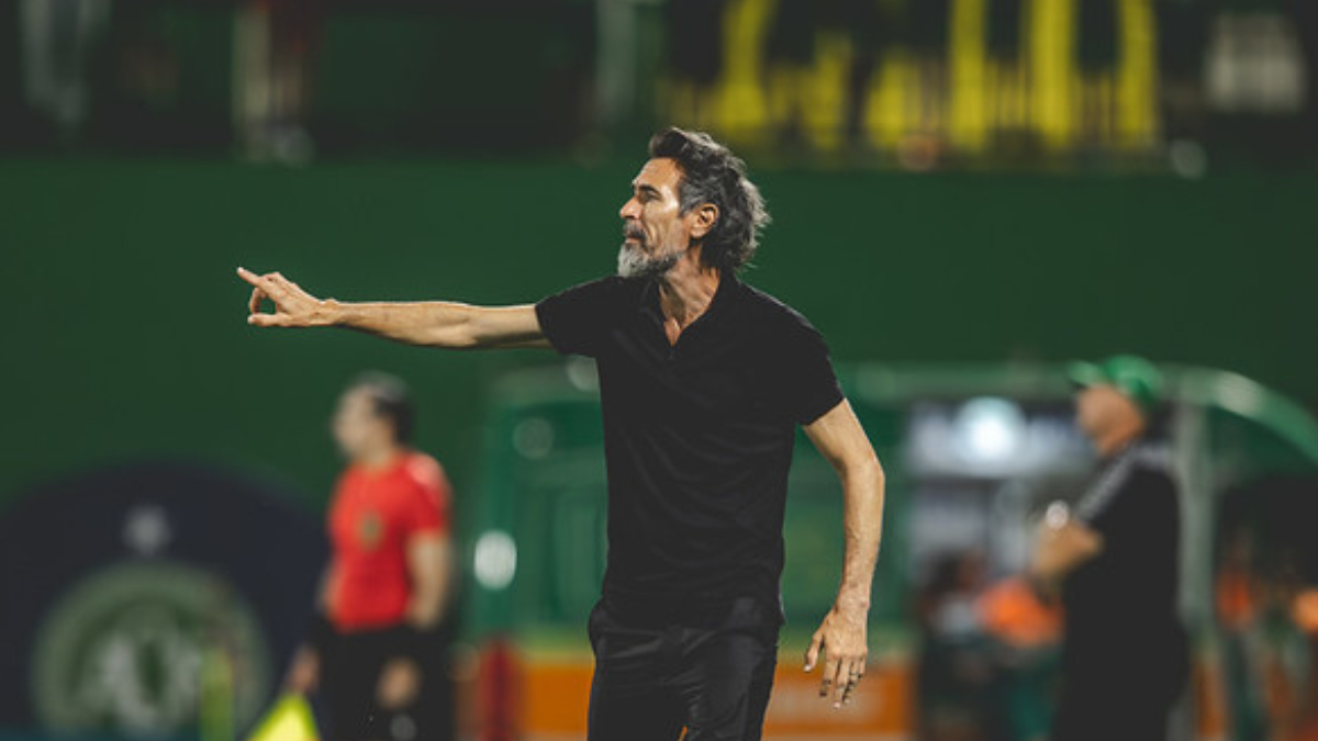 Domínguez coloca Atlético no topo de ranking defensivo; veja números