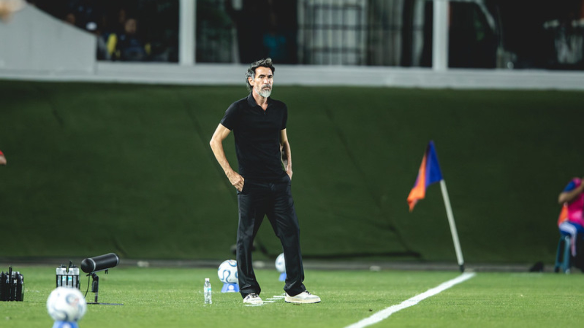 Domínguez sobre derrota do Atlético: ‘Fácil falar que quem está fora tem que jogar’