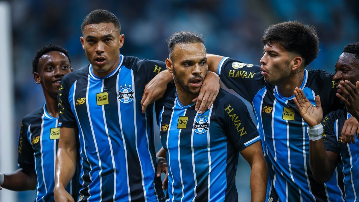 Em qual canal vai passar o jogo Palestino x Grêmio hoje (29/4)?
