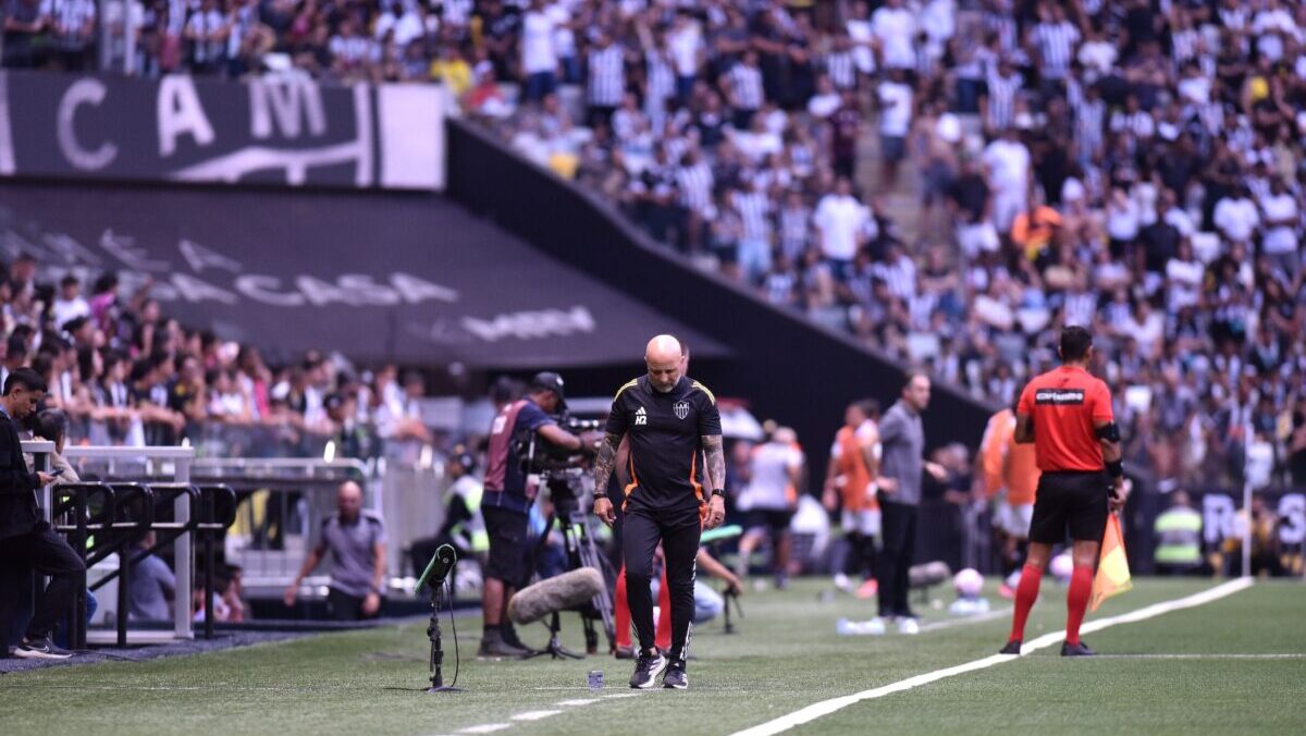 Ex-Atlético desabafa e aponta perseguição na seleção: ‘Não era de Buenos Aires’