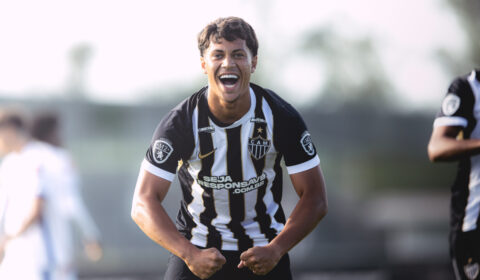 Filho de Hulk faz dois gols, e Atlético goleia por 10 a 0 no Mineiro Sub-20