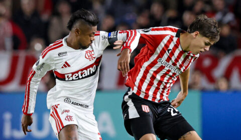 Flamengo cede empate ao Estudiantes, mas mantém liderança de grupo na Libertadores