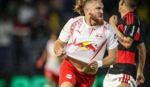 Flamengo joga mal, tem jogador expulso e leva 3 do Bragantino