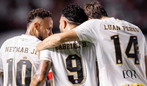 Gabigol dá assistência, e Neymar marca para o Santos pela Sul-Americana