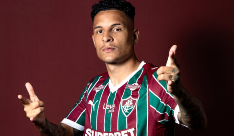 Guilherme Arana reage a homenagem do Atlético nas redes sociais