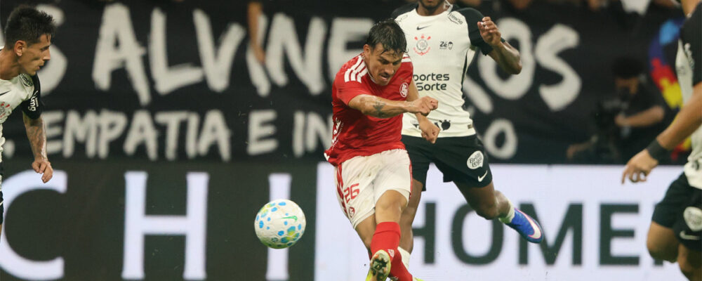 Inter vence Corinthians na Neo Química Arena, e pressão sobre Dorival aumenta