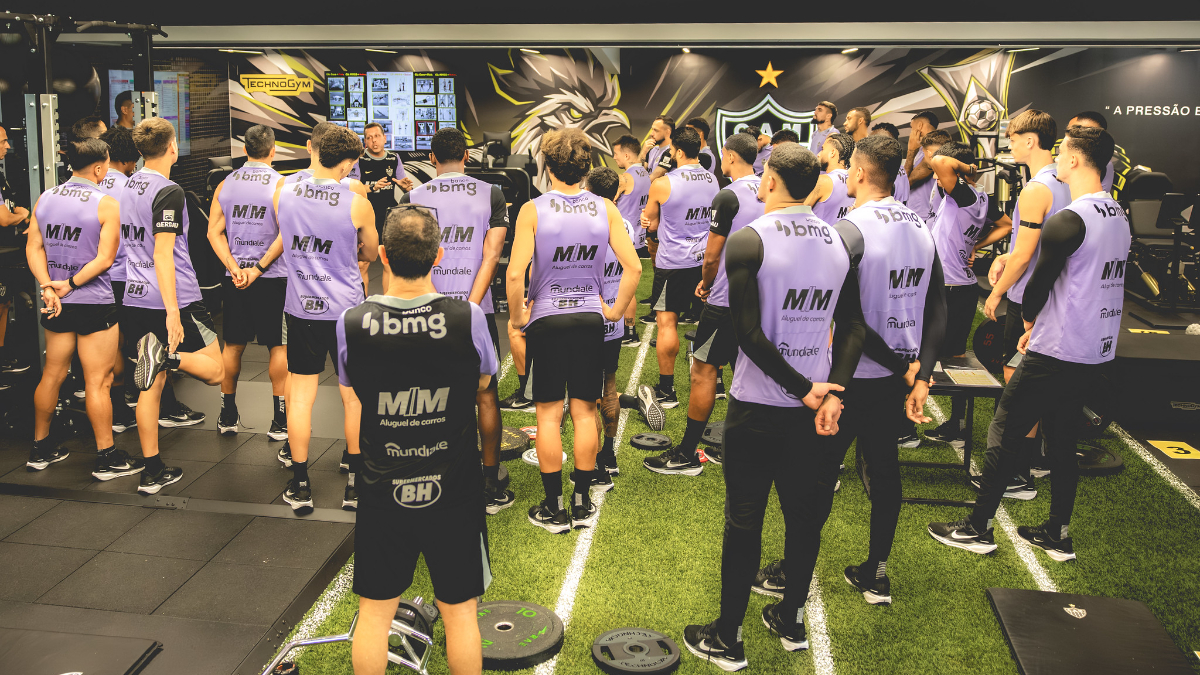 Jogador do Atlético avança em recuperação de lesão