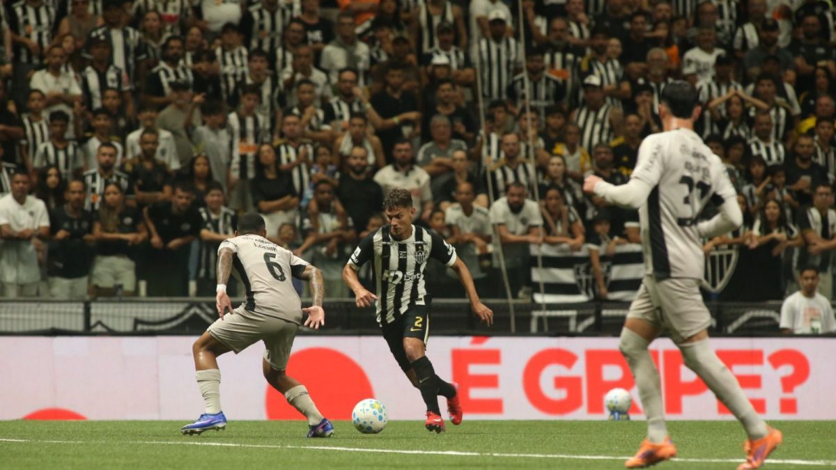 Jogador do Atlético revela conversa ‘franca’ com Domínguez e desabafa sobre fase ‘ruim’