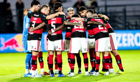 Mauro Cezar detona jogador do Flamengo em derrota para o Bragantino: ‘Acha que vai à Copa fazendo firulinha’