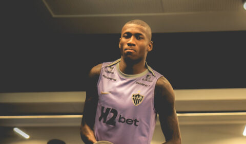 Meia sofre lesão e desfalcará o Atlético contra a Chapecoense