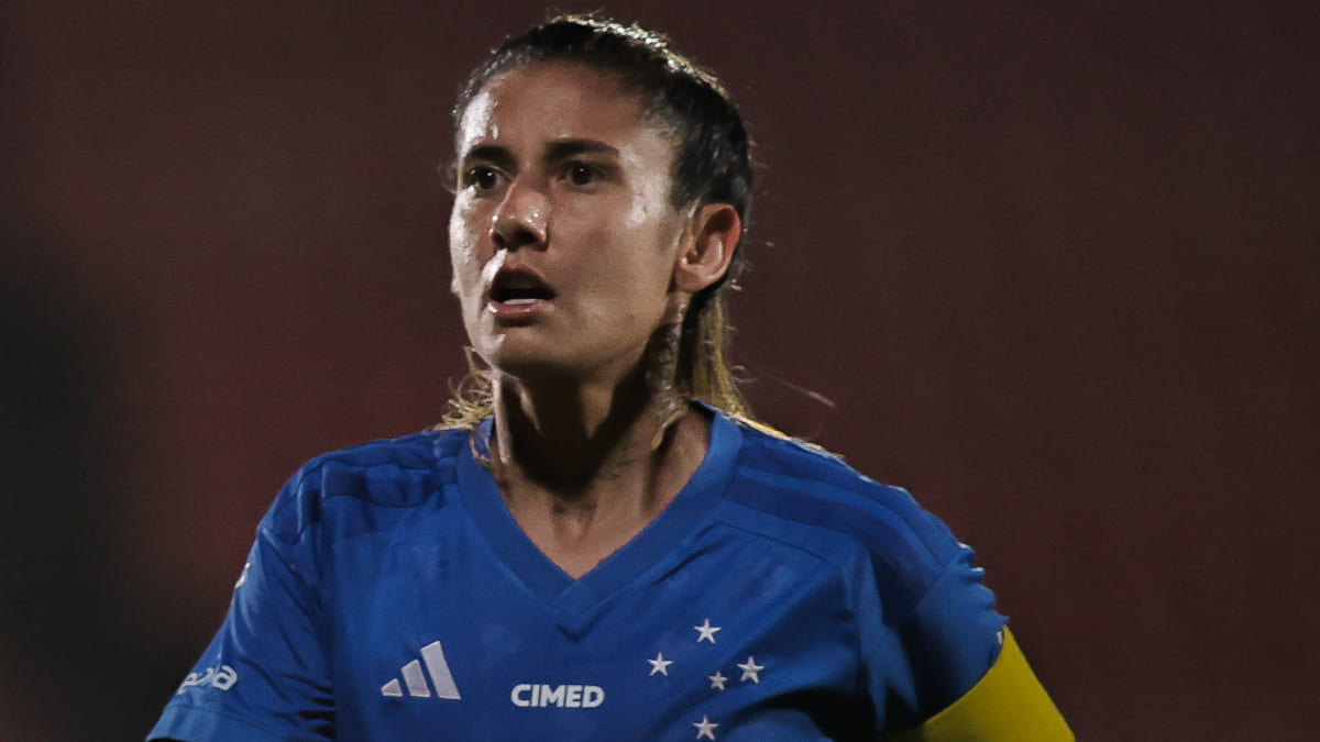 Meio-campista do Cruzeiro rompe LCA e terá de passar por cirurgia