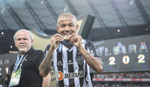 Multicampeão pelo Atlético, Mariano se aposenta e dá pista sobre futuro