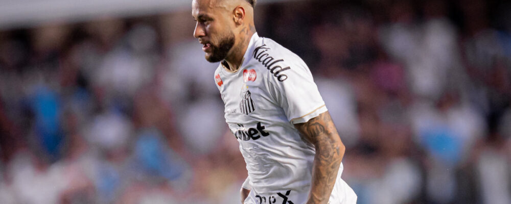 O ‘tabu’ de 8 meses que Neymar quebrou pelo Santos