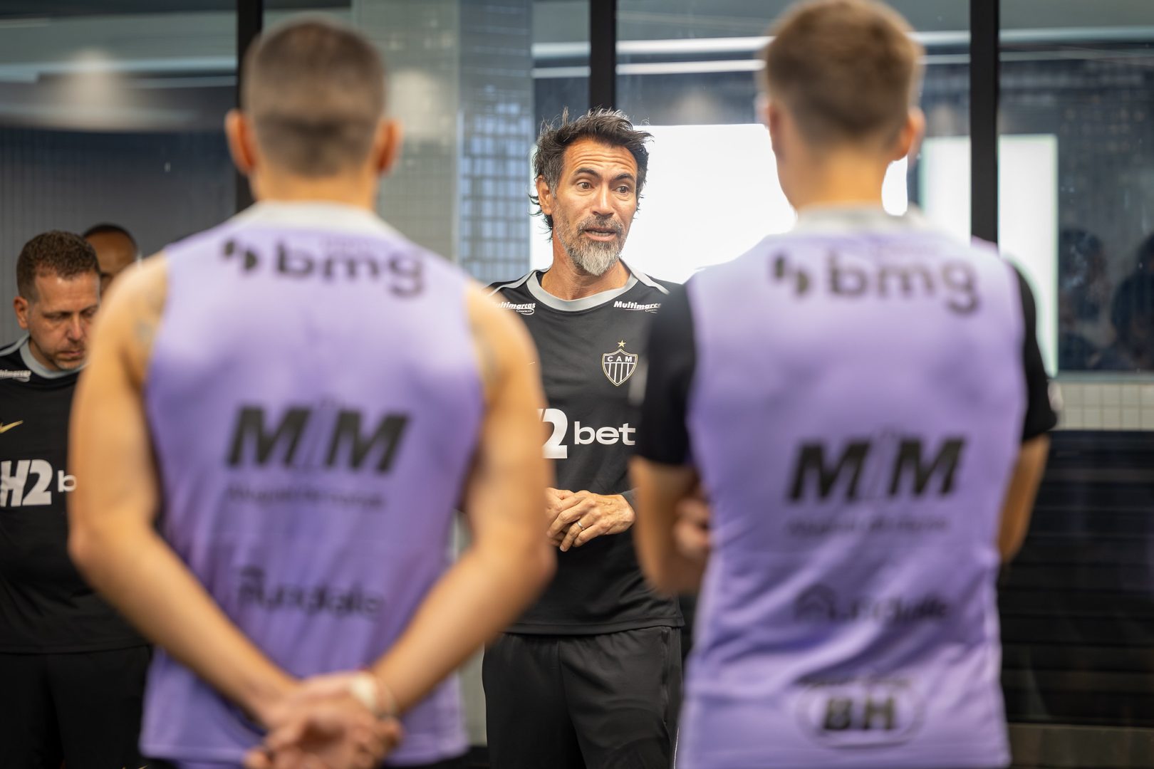 Coritiba x Atlético: taróloga faz alerta sobre arbitragem com carta da ‘morte’