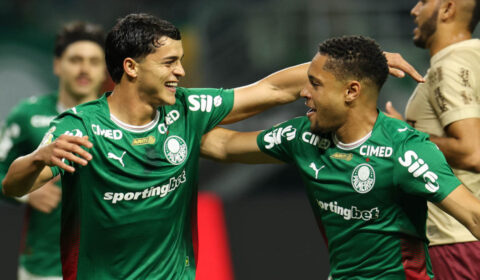 Palmeiras goleia Jacuipense e encaminha vaga na Copa do Brasil