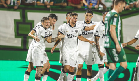 Quantas posições o Atlético pode subir no Brasileiro se vencer o Athletico-PR?