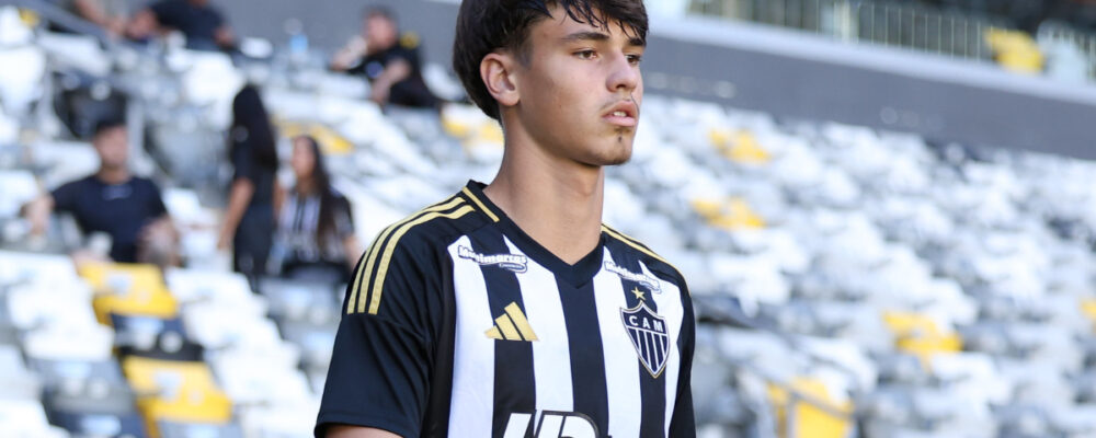 Sem chances, zagueiro do Atlético ‘desce’ para jogar partida do Sub-20