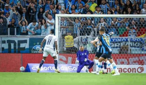 Sob vaias, Grêmio empata em casa com o Remo pelo Brasileiro