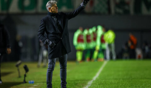 Técnico de time da Série A recebe punição severa da Conmebol