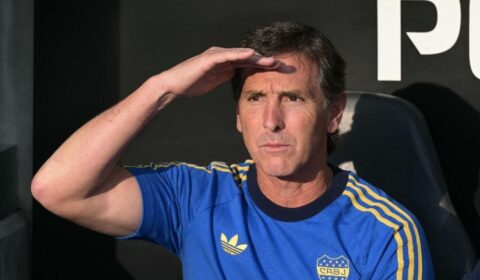 Técnico do Boca elogia Cruzeiro e revela estratégia para vencer no Mineirão