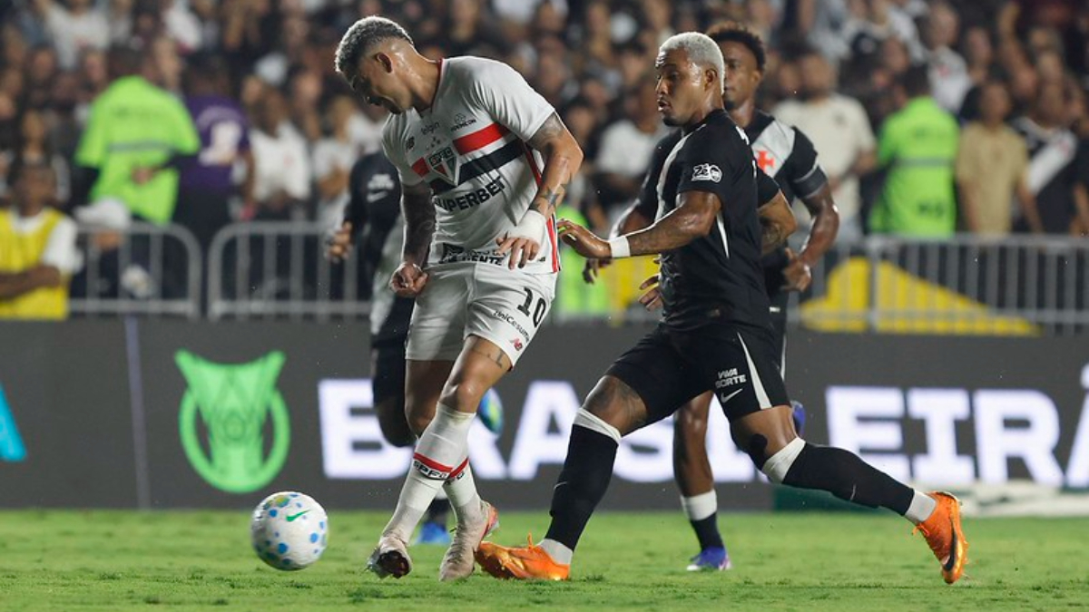 Time da virada! Com emoção, Vasco vira no fim e vence São Paulo no Brasileiro