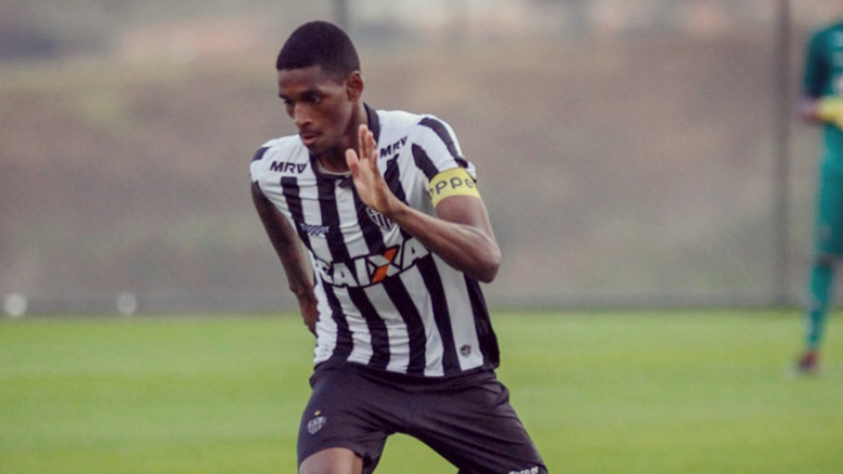‘O ego me atrapalhou’: ex-Atlético desabafa e conta vida na várzea