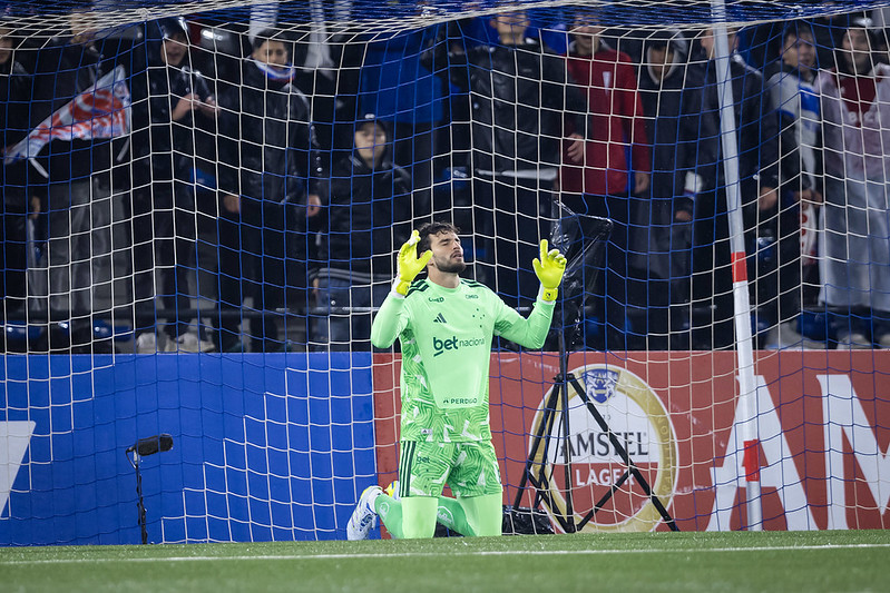 Otávio, goleiro do Cruzeiro - (foto: Gustavo Aleixo/Cruzeiro)