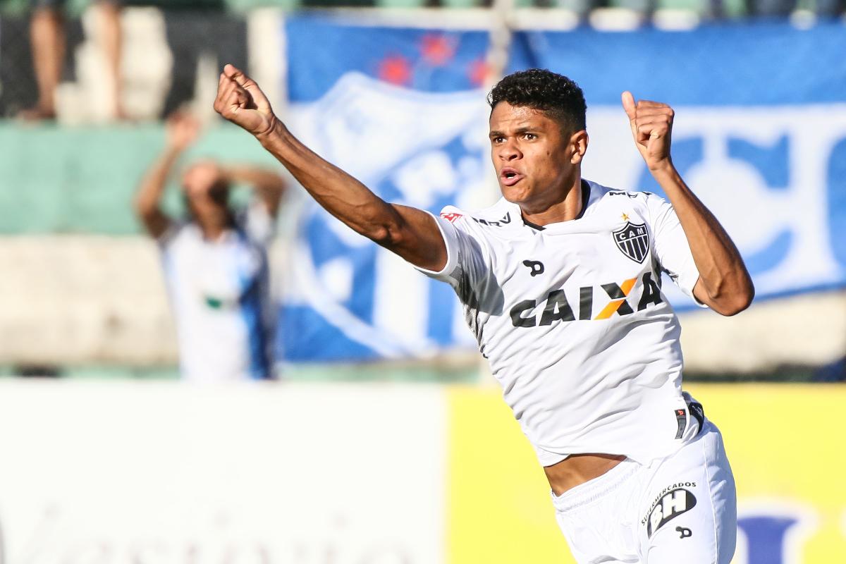 Douglas Santos comemora gol pelo Atlético em 2016 - (foto: Bruno Cantini/Atlético)