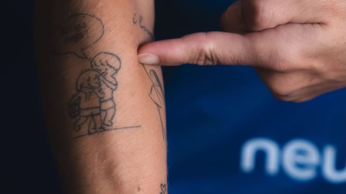 Pri Back homenageou o irmão ao marcar o gol da vitória do Cruzeiro por 3 a 2 sobre o Corinthians