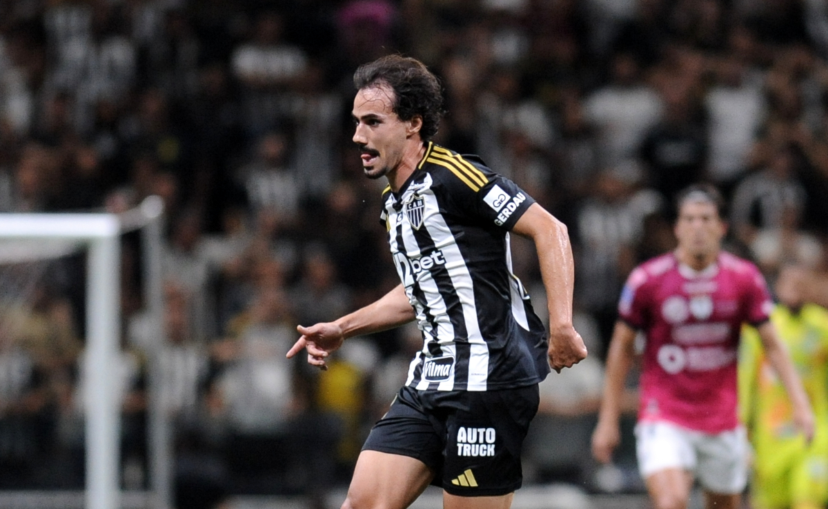 Igor Gomes, meia-atacante do Atlético, em ação na Arena MRV - (foto: Alexandre Guzanshe/EM/D.A. Press)
