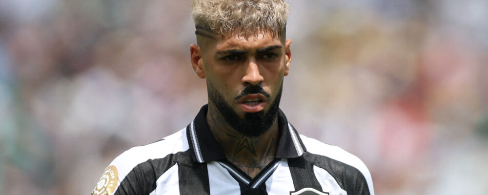 A caminho do Palmeiras, Barboza revela que Botafogo quis vendê-lo para o Cruzeiro