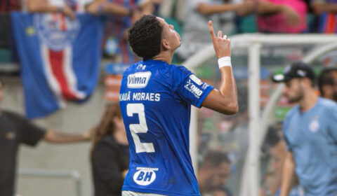 Apostas de Artur Jorge dão certo, Cruzeiro vence o Bahia e ‘respira’ no Brasileiro