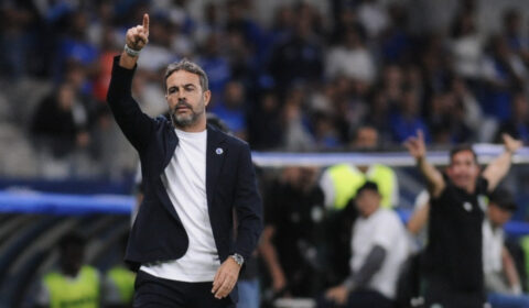 Artur Jorge ameniza carência do Cruzeiro em classificação ‘justa’: ‘No fim, mesmo objetivo’